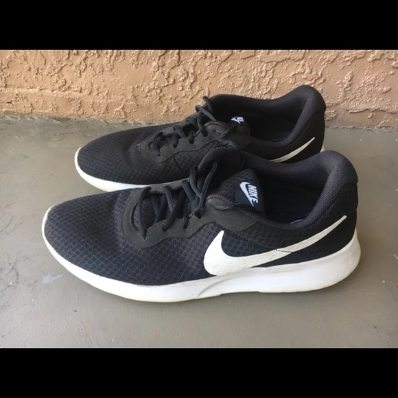 nike tanjun size 3